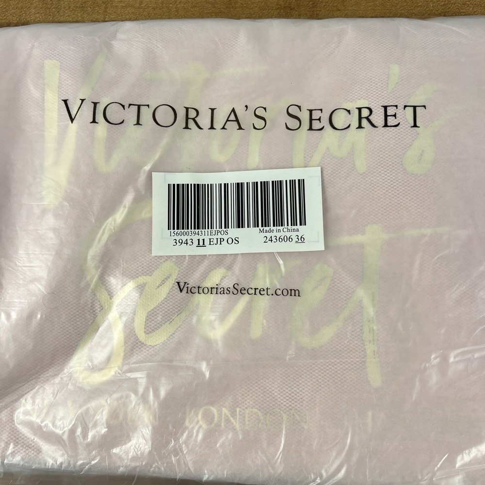 Victoria's Secret Tote Bag New York, London, Shanghai Pink Gold Hearts Black - Picture 4 of 11